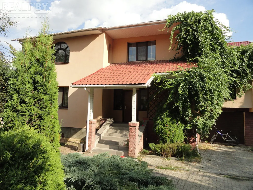 Элитный коттедж в сосновом бору под Минском