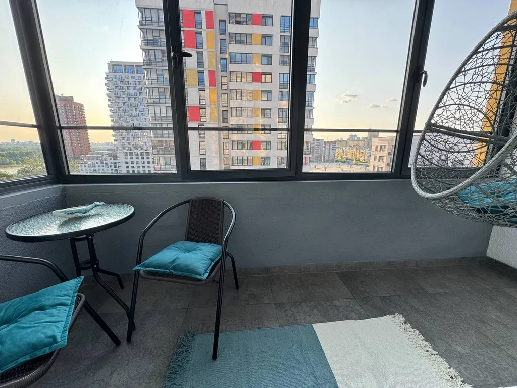 2-х комнатная квартира студия с дизайнерским ремонтом