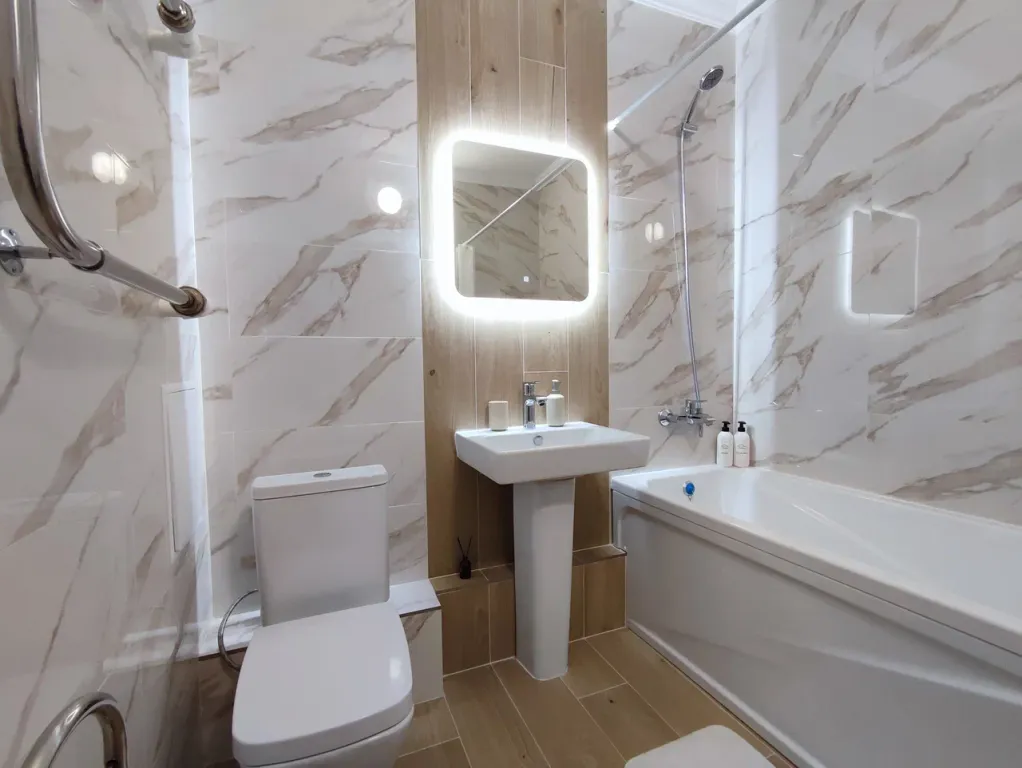 Светлые двухкомнатные апартаменты