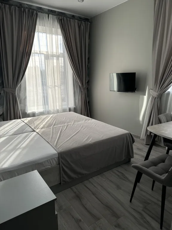 Квартира Стильная комната рядом с ЖД и аэропортом — аренда посуточно в Псков