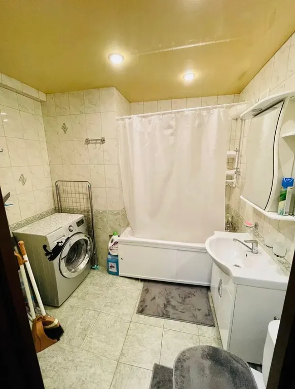 Уютная, просторная квартира для большой семьи недалеко от центра