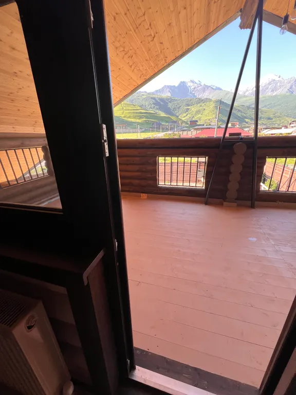 Дача из сруба в Барзикау рядом с Верхним Фиагдоном с бассейном