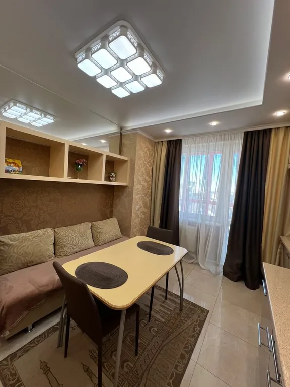 Отличная квартира рядом с броско молл