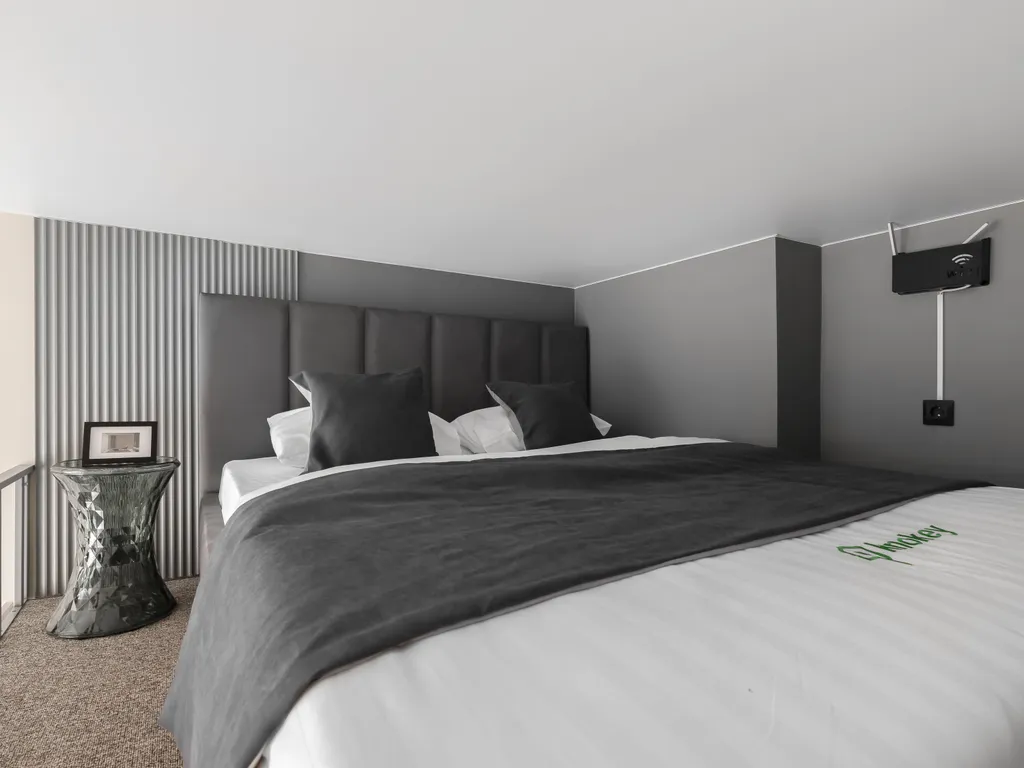 Квартира Квартира Уютная студия у метро с бесконтактным заездом, отчётными документами — Москва