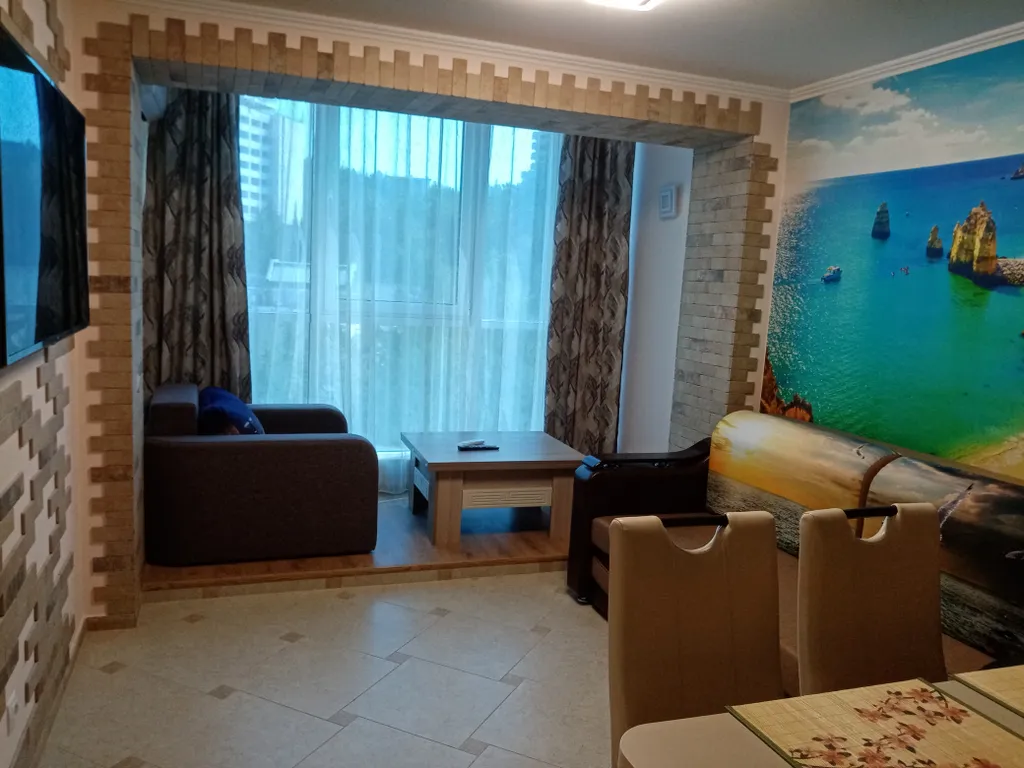 Современная квартира в Алуште на 1-й линии от моря