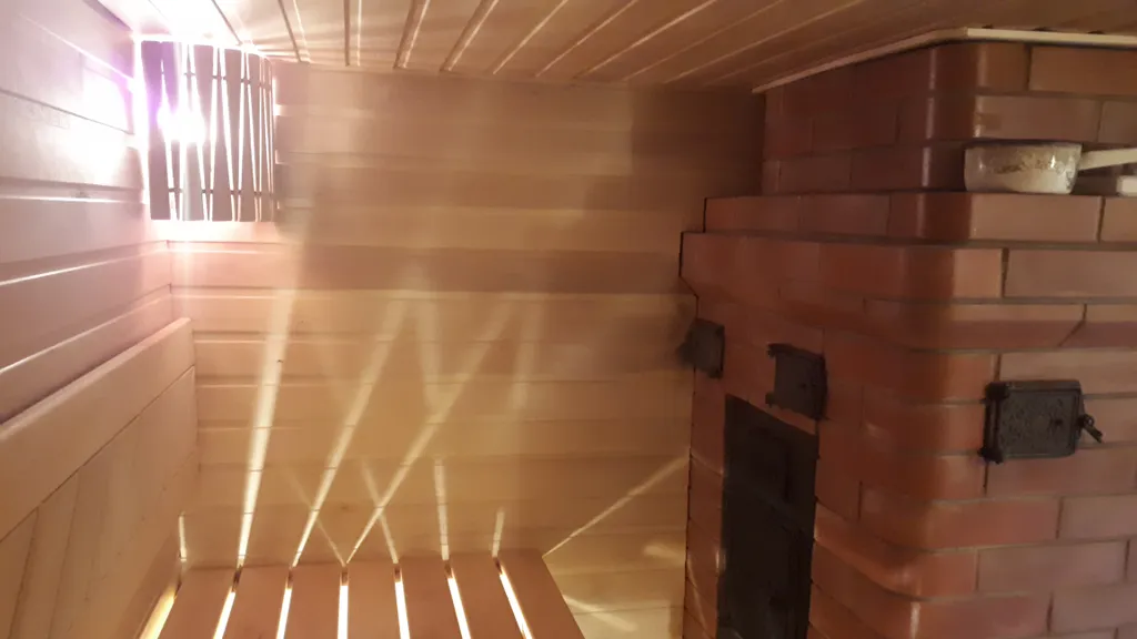 Деревенский домик в пригороде Костромы