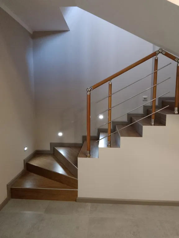 Дом с бассейном