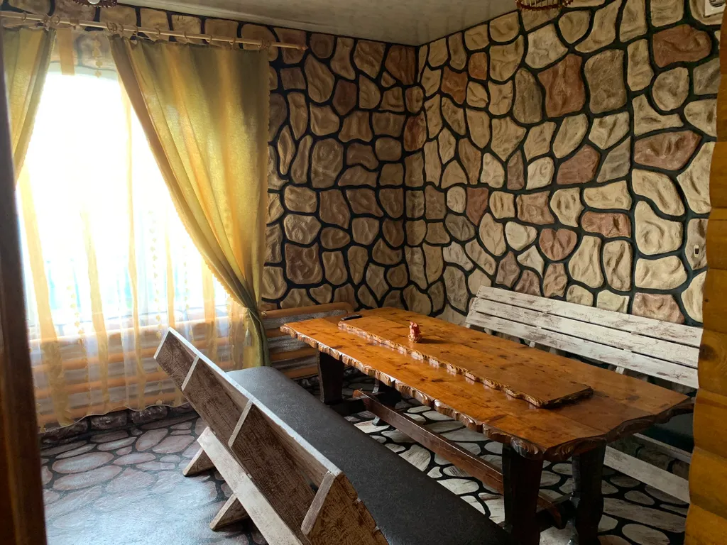 Просторный дом с баней и бассейном