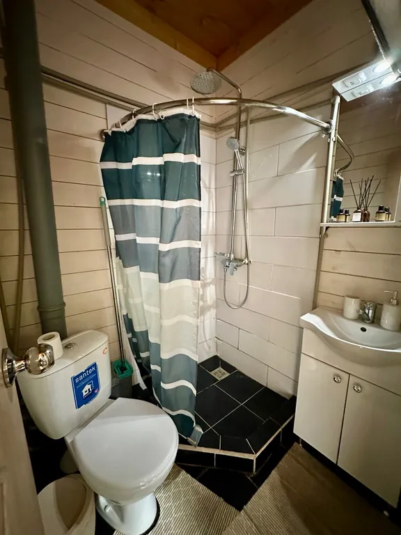 Уютный домик с видом на море