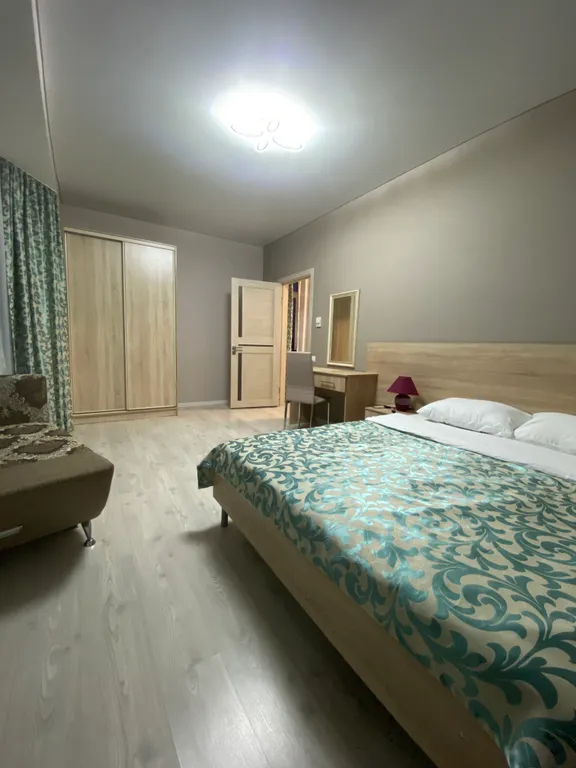 Апартаменты двухкомнатные с одной спальней и кухней-гостиной