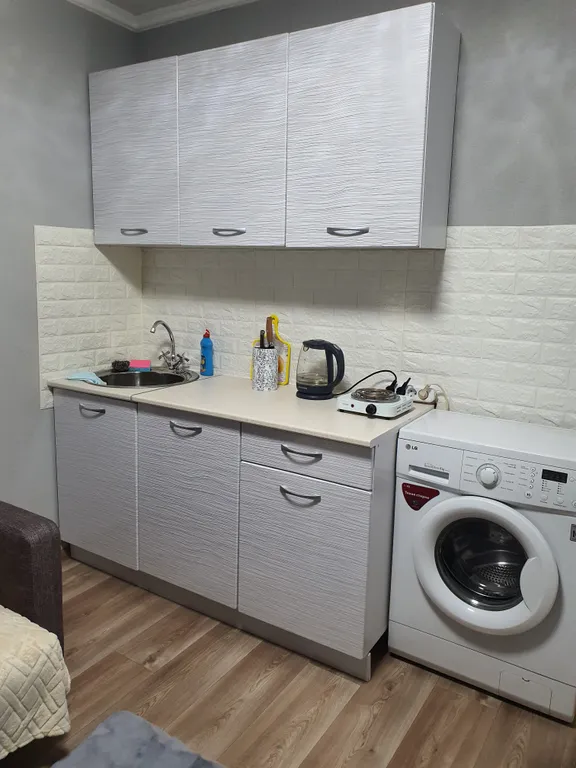 Студия в доме эконом класса на Некрасовской