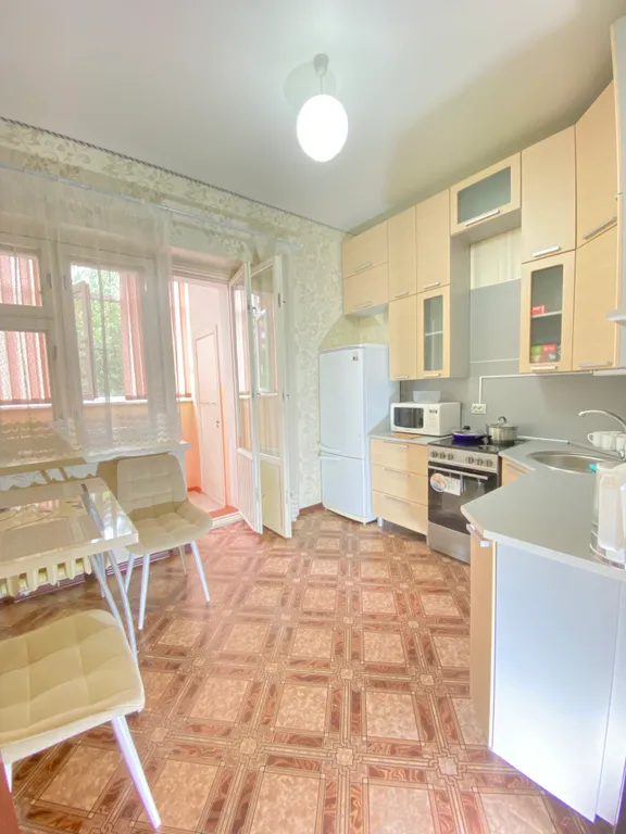 Уютная 1-комнатная чистая светлая квартира в новой части города