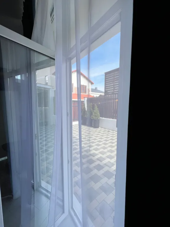 6-комнатный Дом