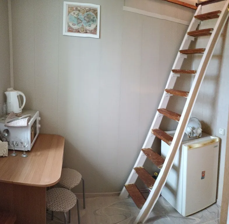 Уютный двухуровневый апартамент в тихом районе