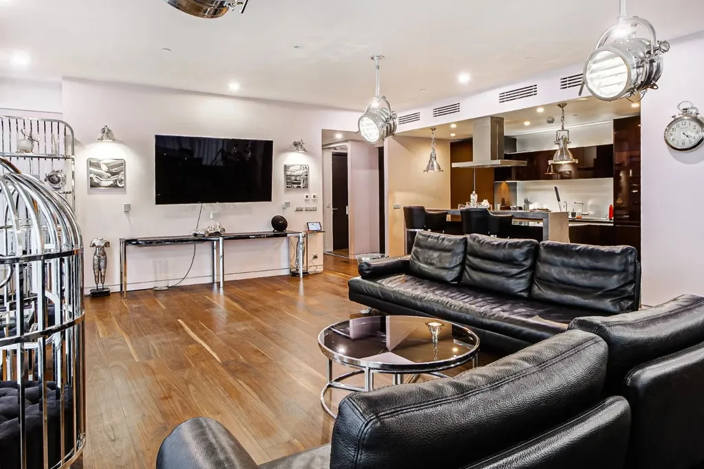 Угловые апартаменты на 63м этаже башни ОКО c мебелью Eichholtz