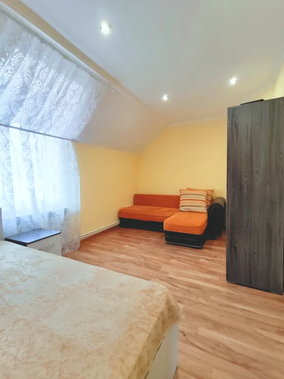 7-комнатный Дом