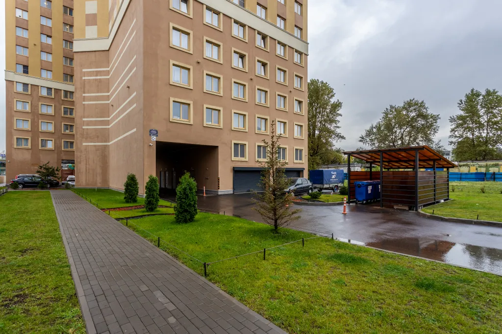 Квартира со свежим ремонтом в 2 минутах от метро