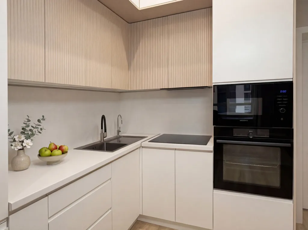 Просторные, стильные апартаменты с видом на горы