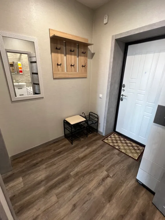 Уютная квартира с горячей водой круглый год и отоплением