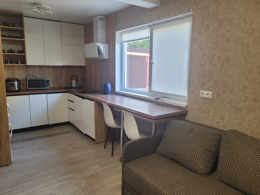 4-комнатный Дом