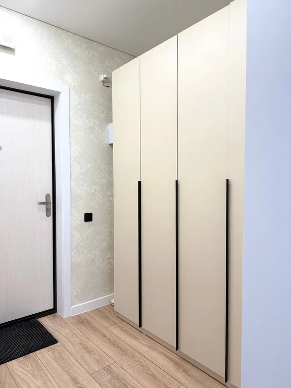 Уютная студия с новым ремонтом с видом на город