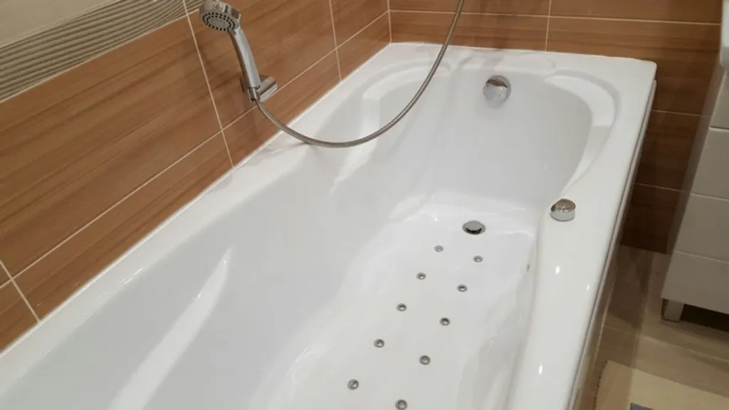 Двушка в центре с закрытой парковкой