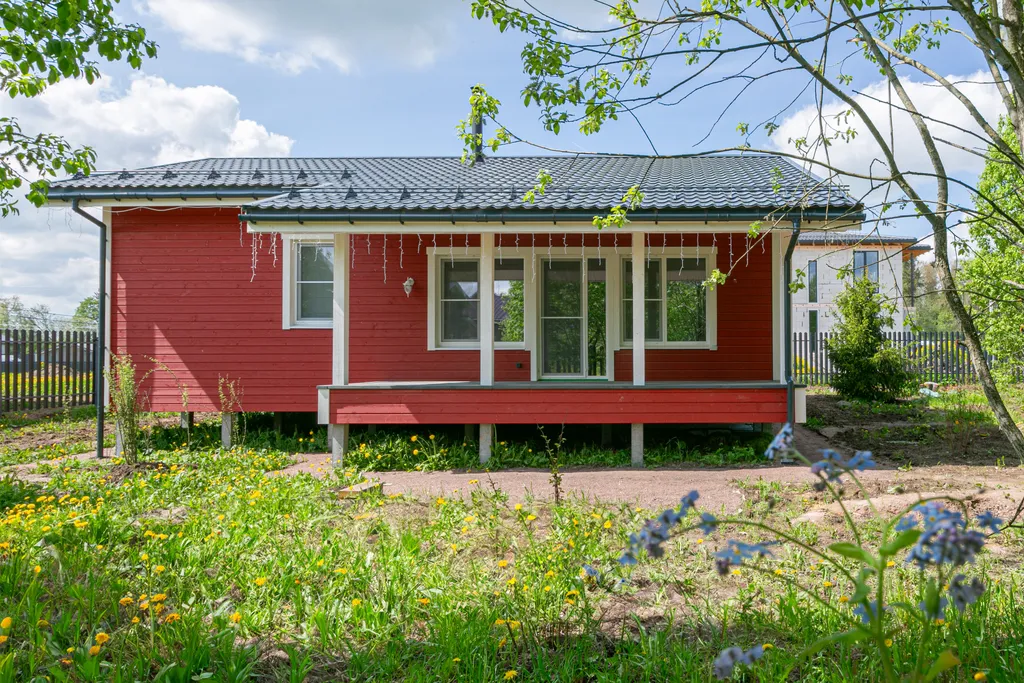 Уютный дом в загородной тиши