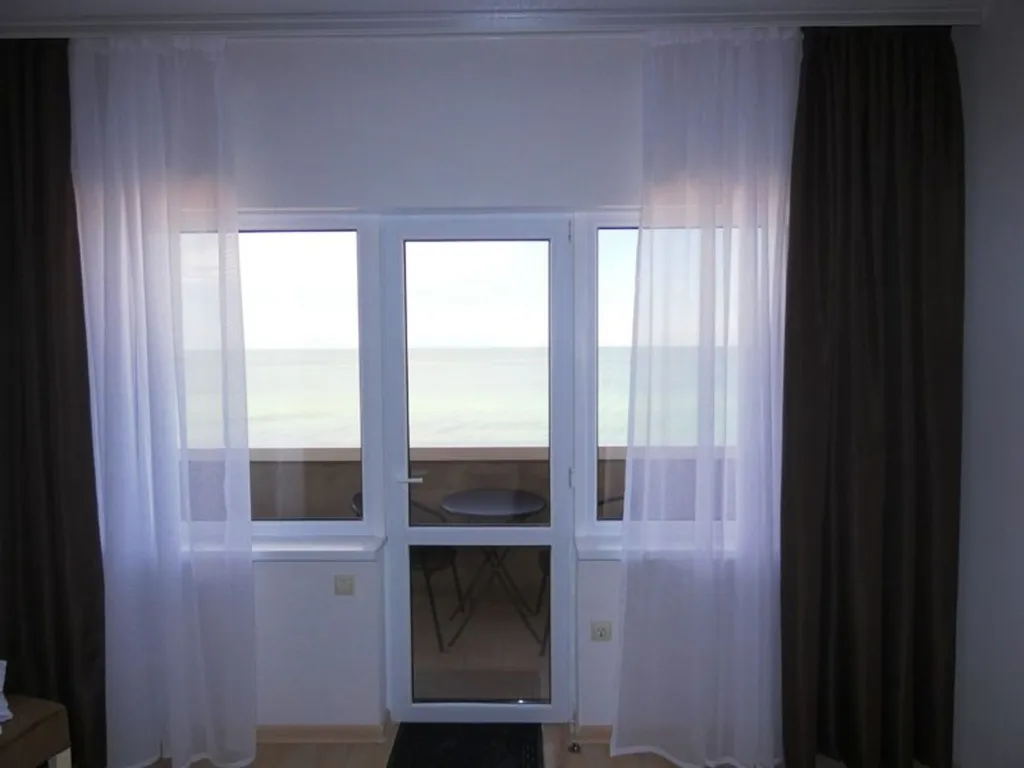 Комфорт с балконом на море