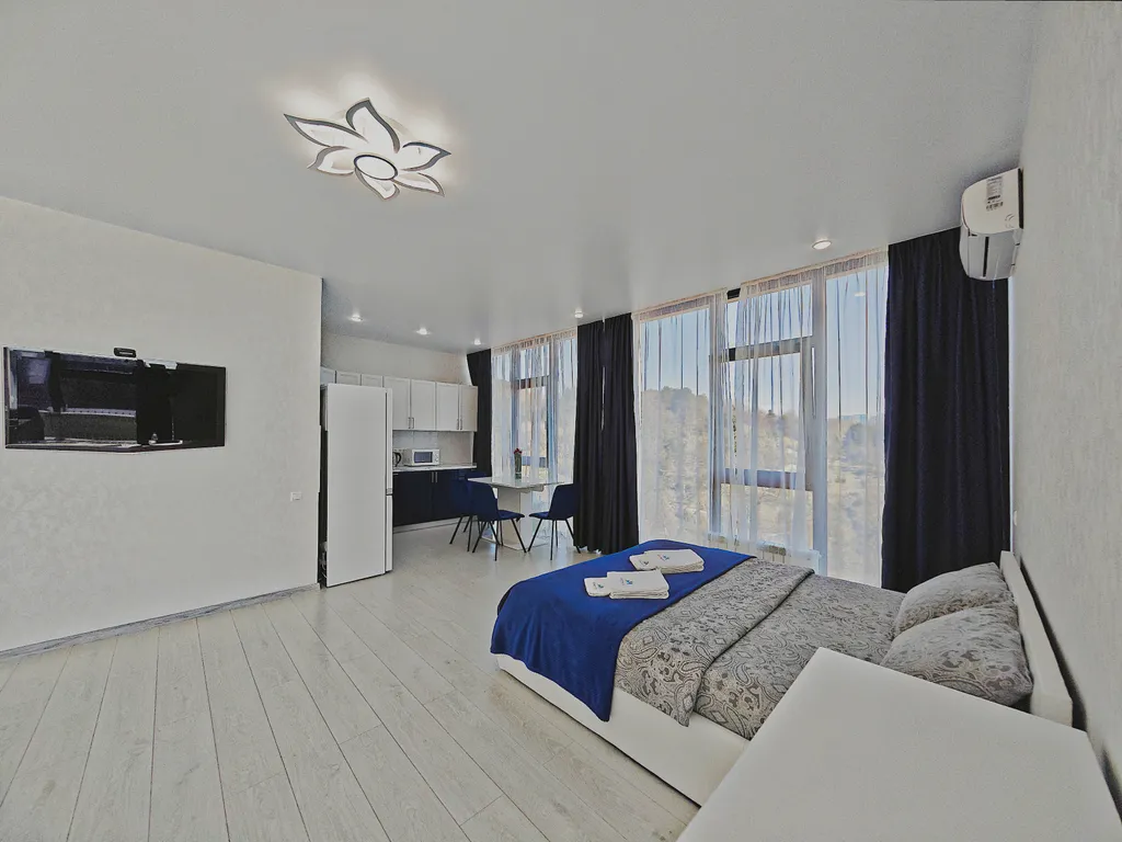 Стильная квартира с шикарным видом на море