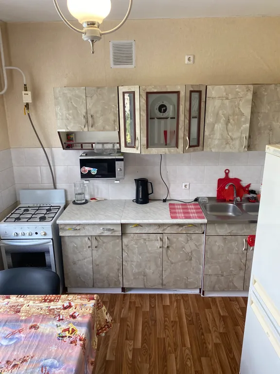 Квартира 2-х комнатное помещение — Советский