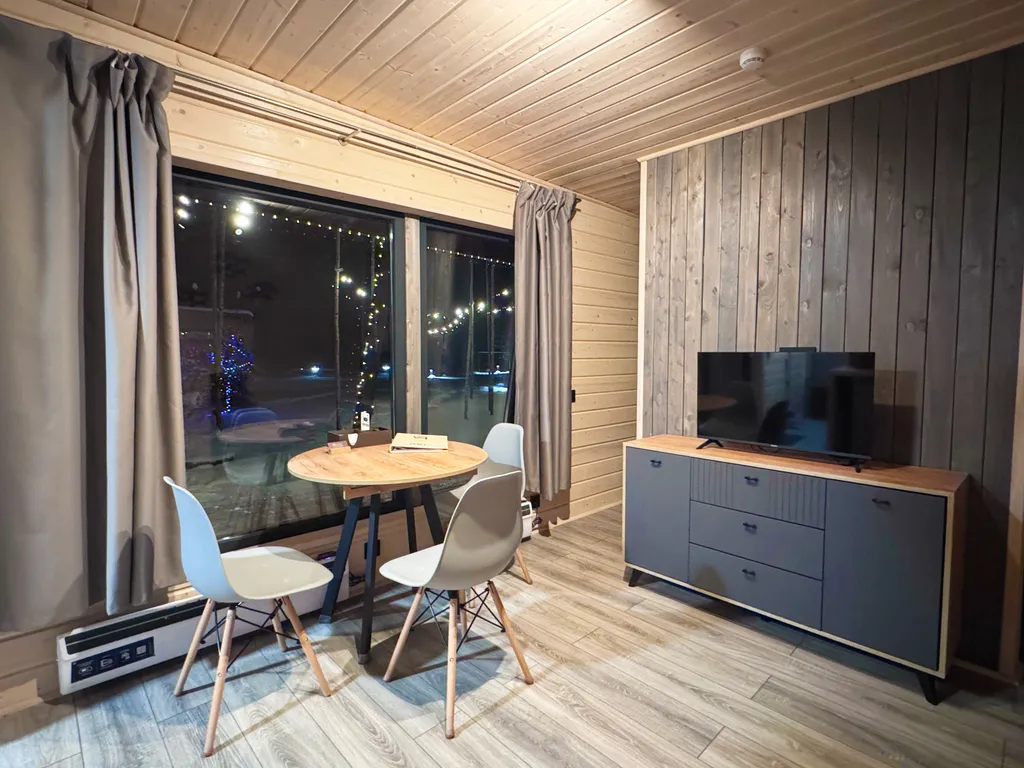 Коттедж Дом студия на берегу реки Свирь — Лодейное Поле