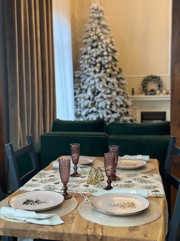 Уютный дом для семьи или компании