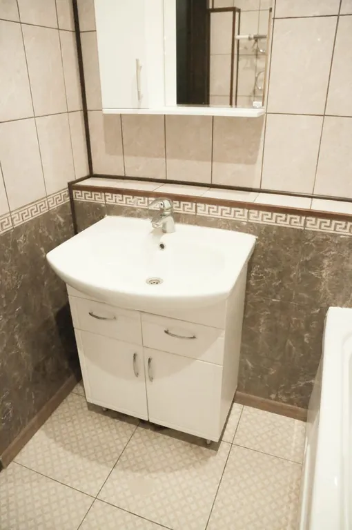 Новая трёхкомнатная квартира в тихом центре