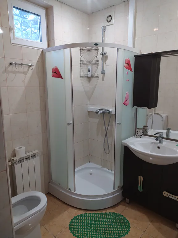 Дом с баней и бассейном