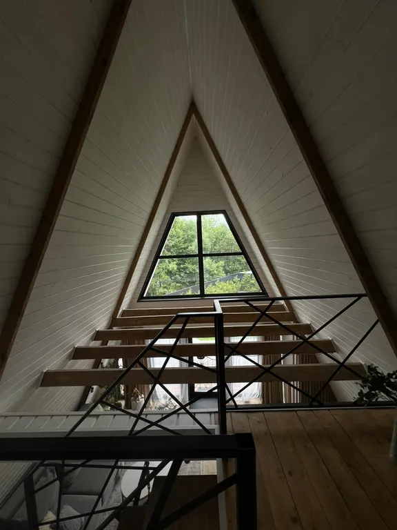 Дом у реки Гранд шалаш