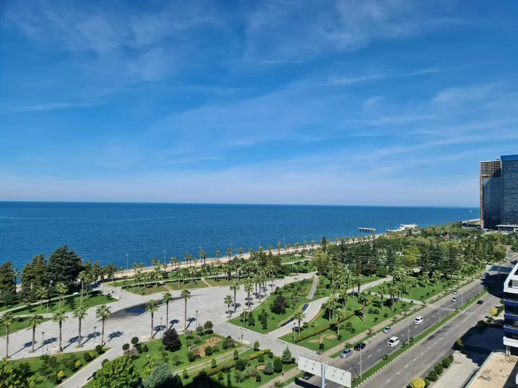 Panoramic flat in White Sails from Sunrayhome