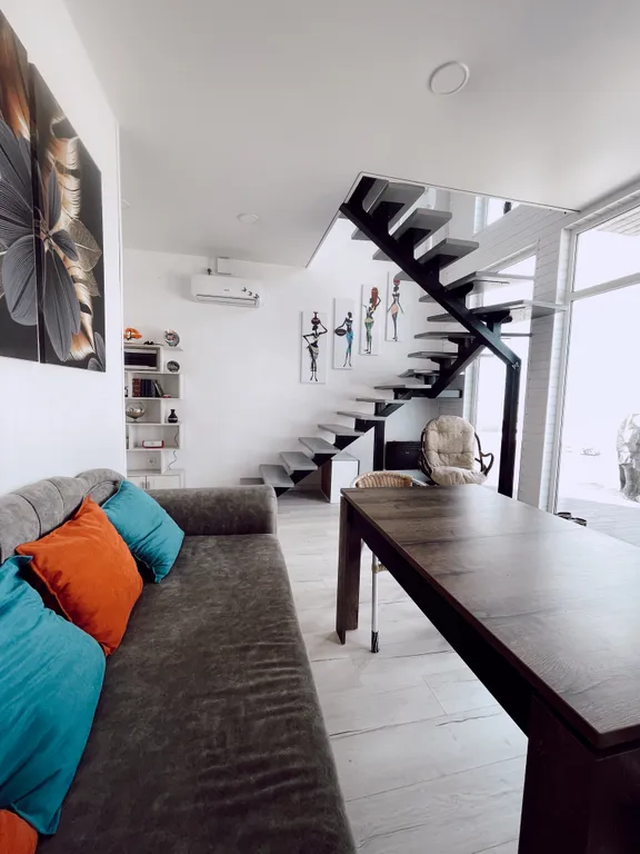 Коттедж Коттедж Котедж на Берегу моря — Кучугуры