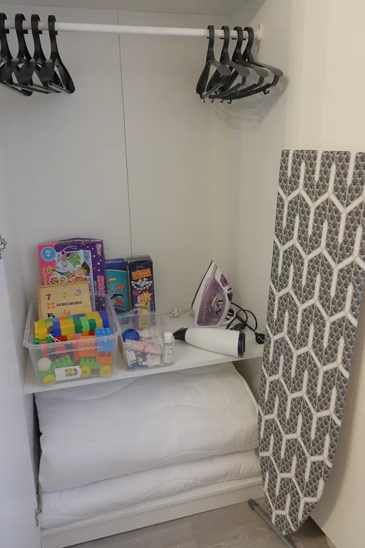 Центр Юго-Запада у Площади Конева