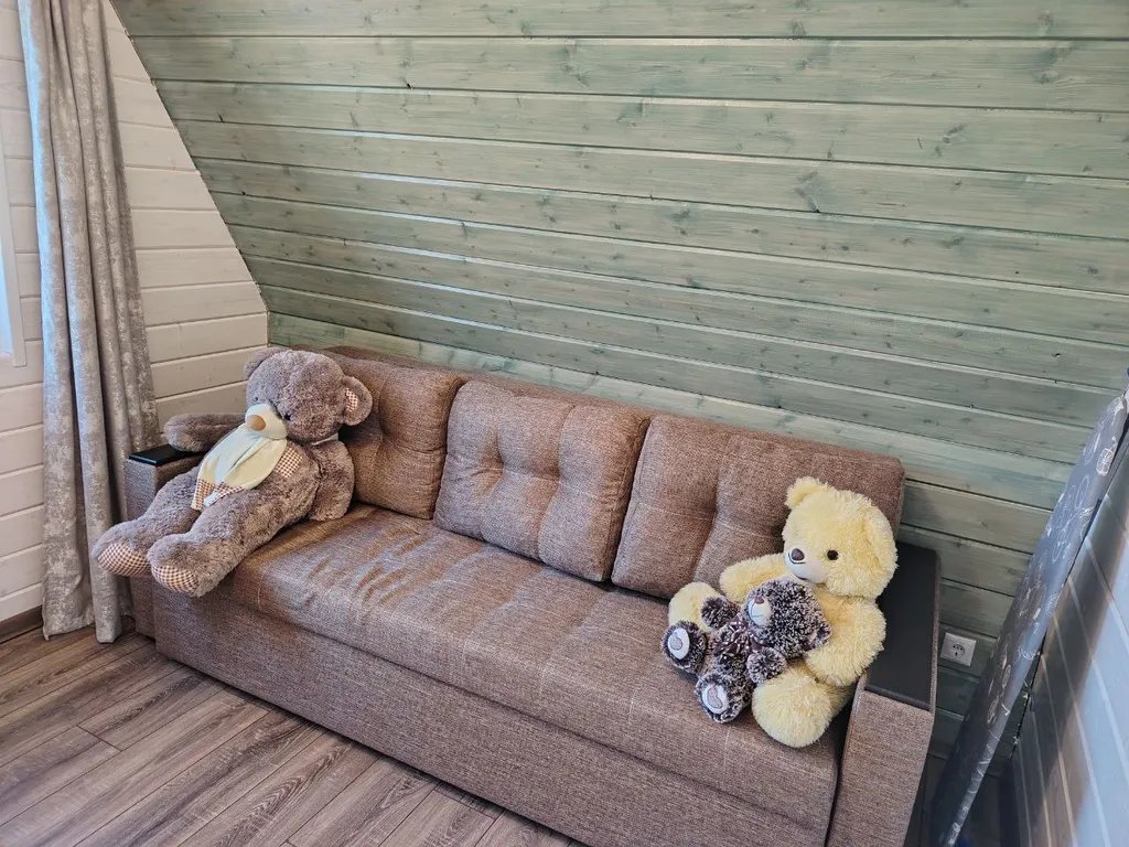 Коттедж Коттедж А-фрейм Кофейный с сибирским банным чаном и баней на берегу реки — Каблуково