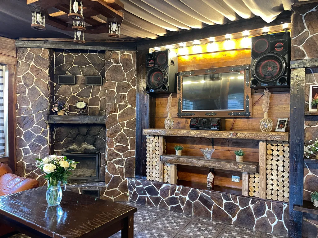 7-комнатный Дом