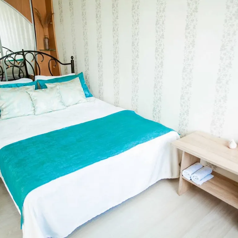 Уютная  двухкомнатная квартира в центре города с удобным расположением