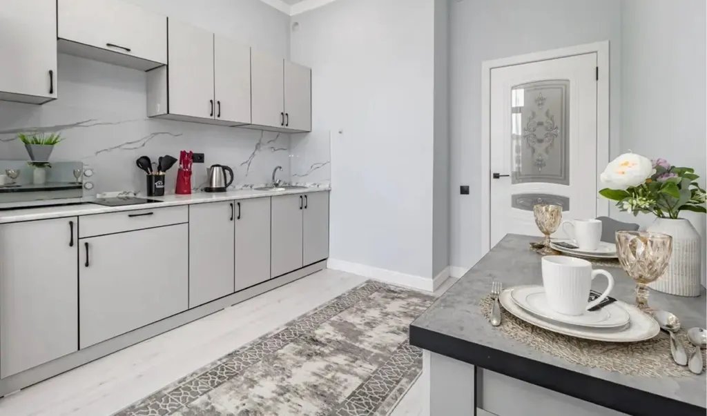 Изумрудная красотка