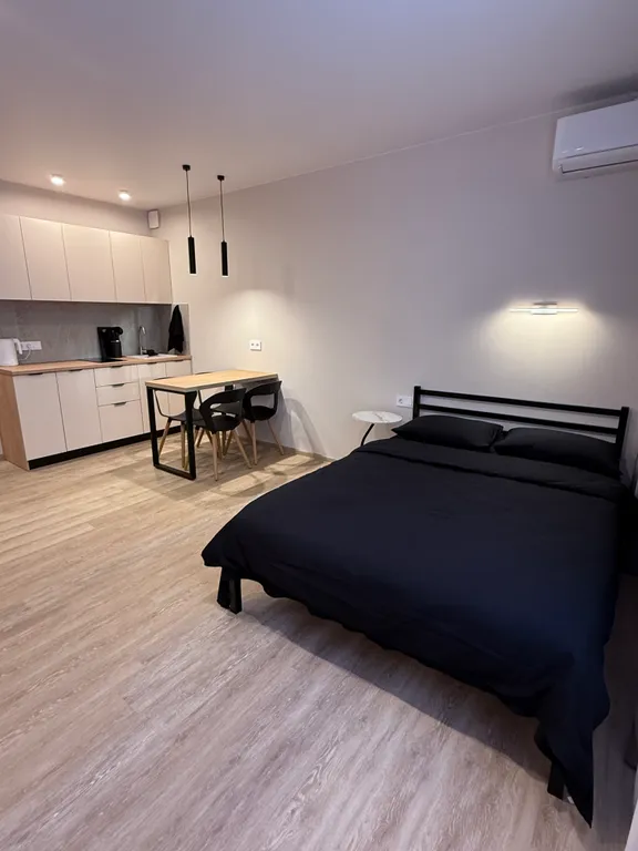 Уютная и современная квартира в стиле лофт в новостройке