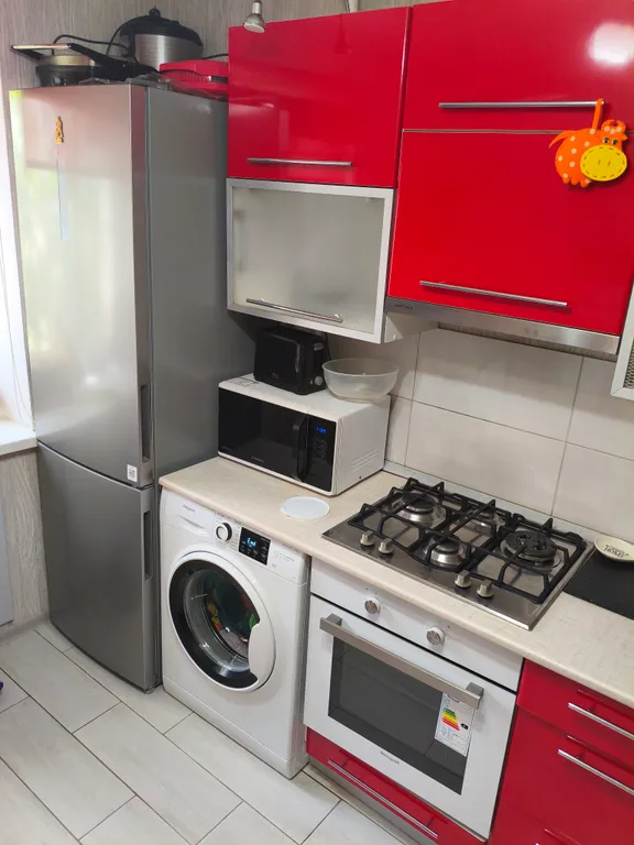 Квартира после ремонта, мебель и техника вся новая