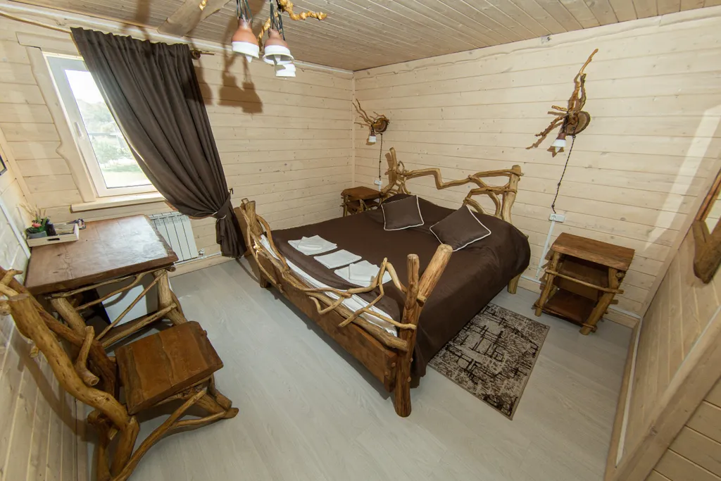 Номер с уникальной мебелью