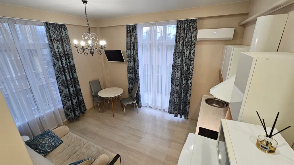 Квартира Просторная квартира на Фигурной от HomeHotelSochi — Сириус