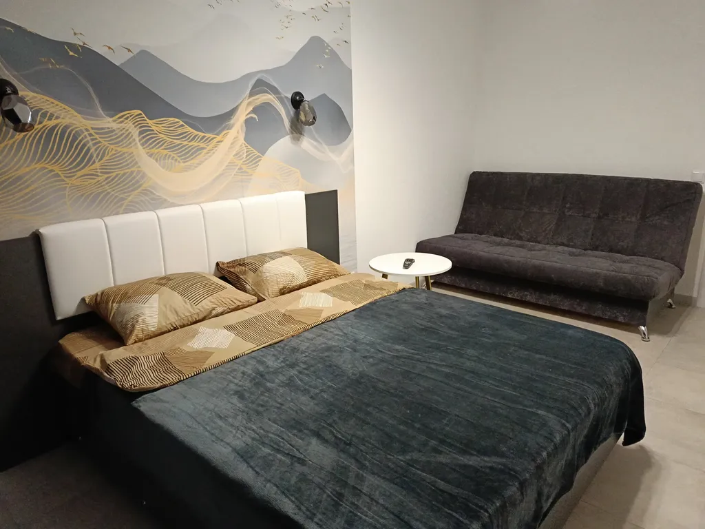 Уютная квартира в новом доме, в центре города