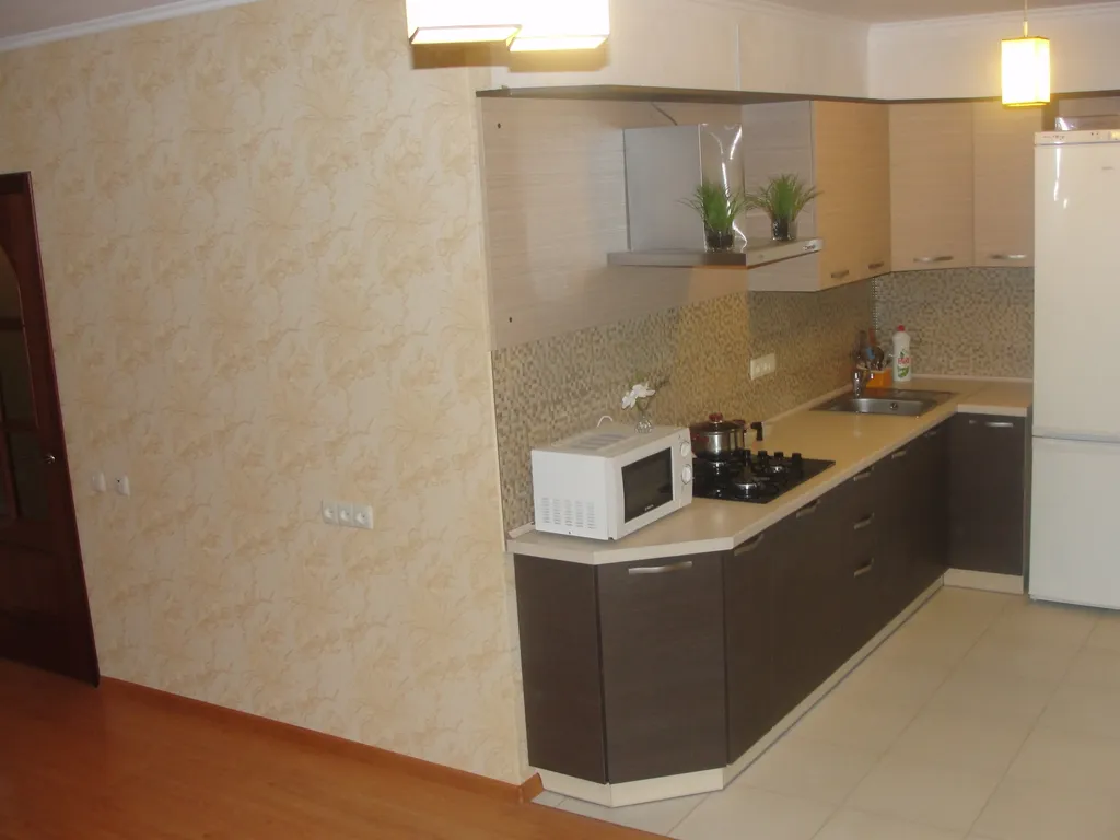 Квартира Двухкомнатная квартира в Севастополе, в районе пляжа Учкуевка — Севастополь