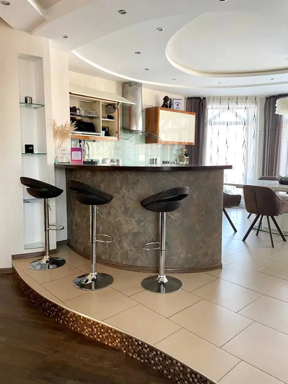 Уютный дом с дизайнерским ремонтом