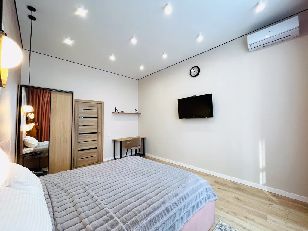 Новая уютная 2-комнатная квартира рядом с центром